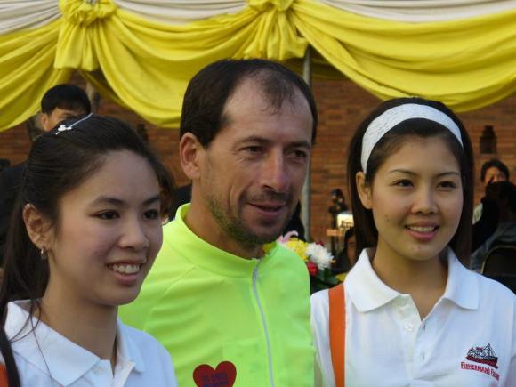 gal/02-Asie/25-Thailande/02-Chiang_Mai/019Dimanche du Roi 093.jpg